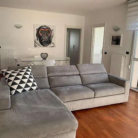 Attico Di Design Zona Navigli/moda,milano Apartment *