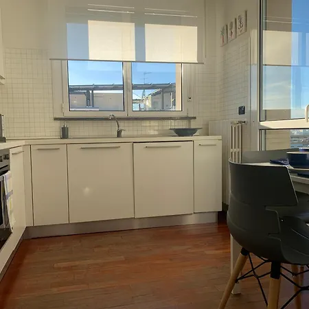 Apartment Attico Di Design Zona Navigli/moda,milano