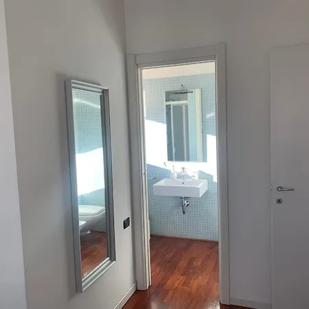 Apartment Attico Di Design Zona Navigli/moda,milano *